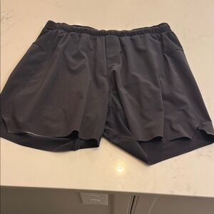 lululemon athletica Black Lined 5’ inch Athletic Shorts